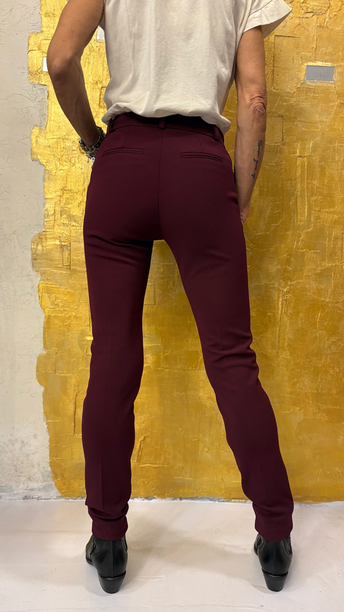 Tailleur crepe doppio petto con Pantalone, sigaretta Rinascimento