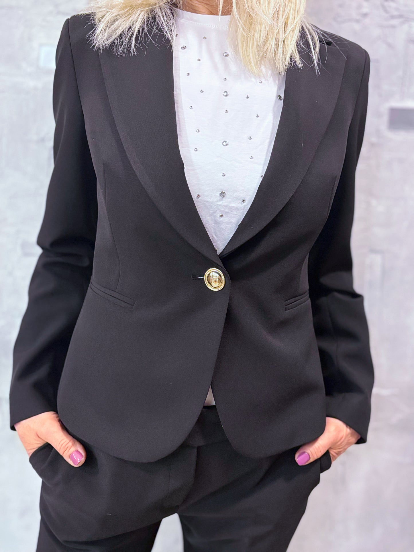 Tailleur Rinascimento, nero tessuto tecnico