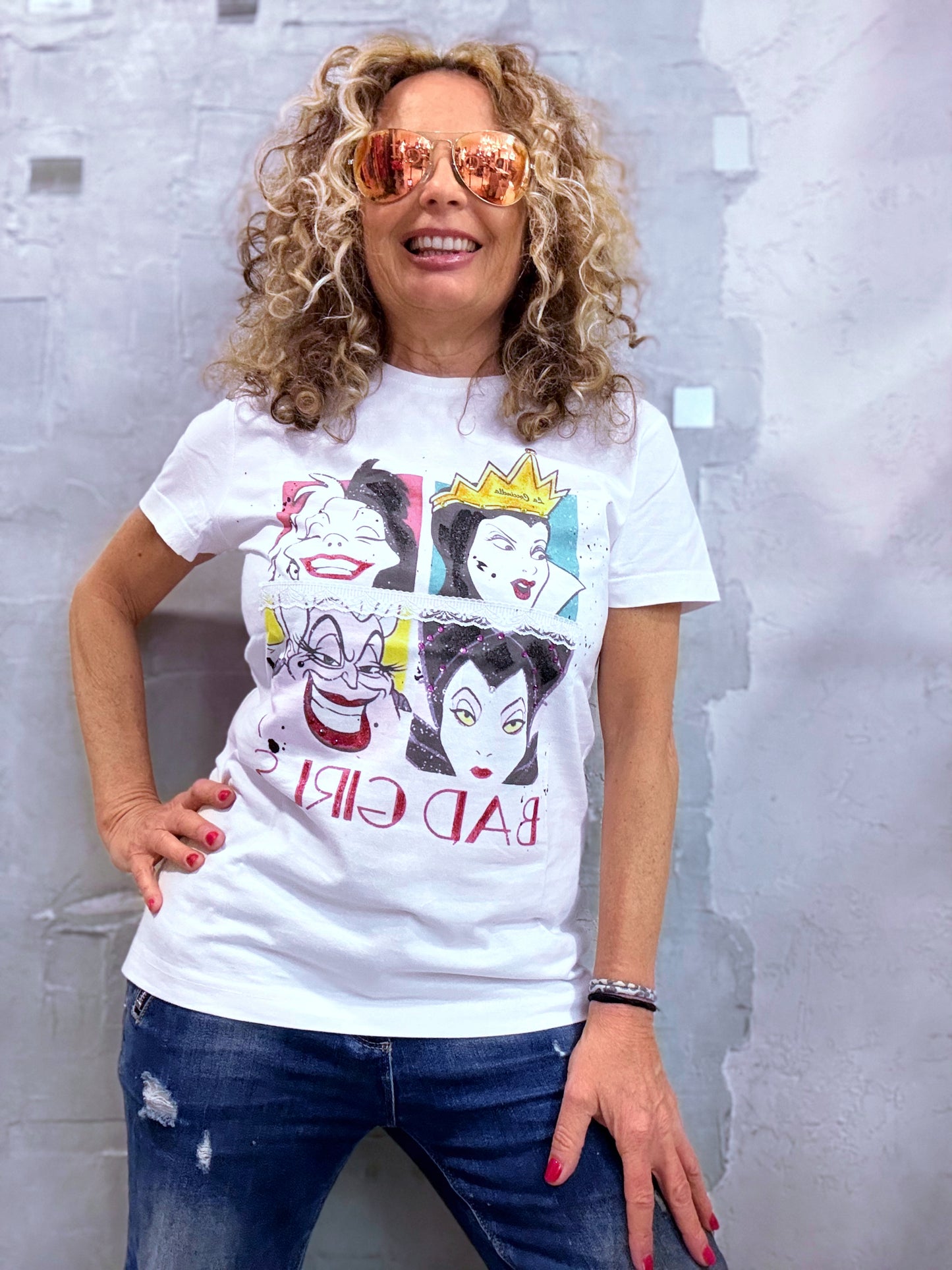 T-shirt con fumetto
