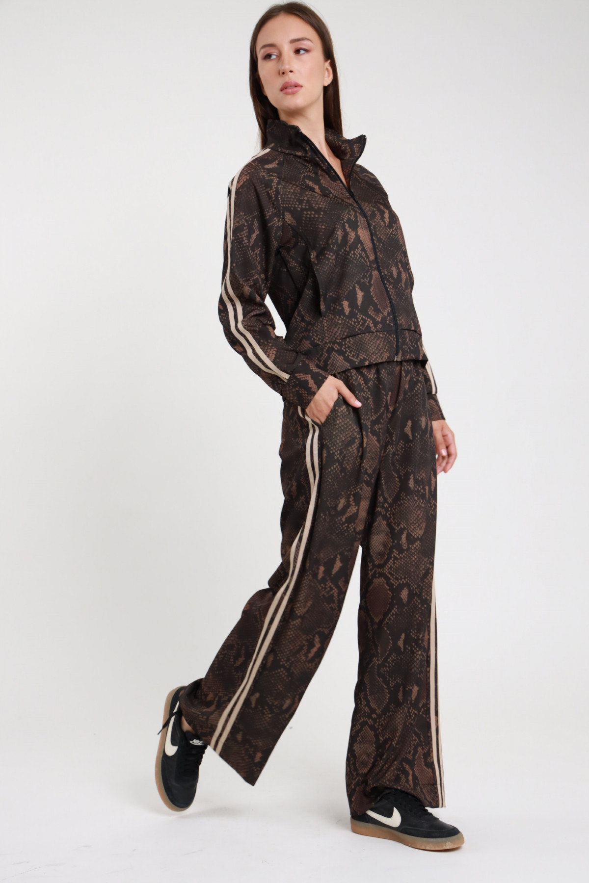 Bomber Zip+pantalone animalier Susy Mix