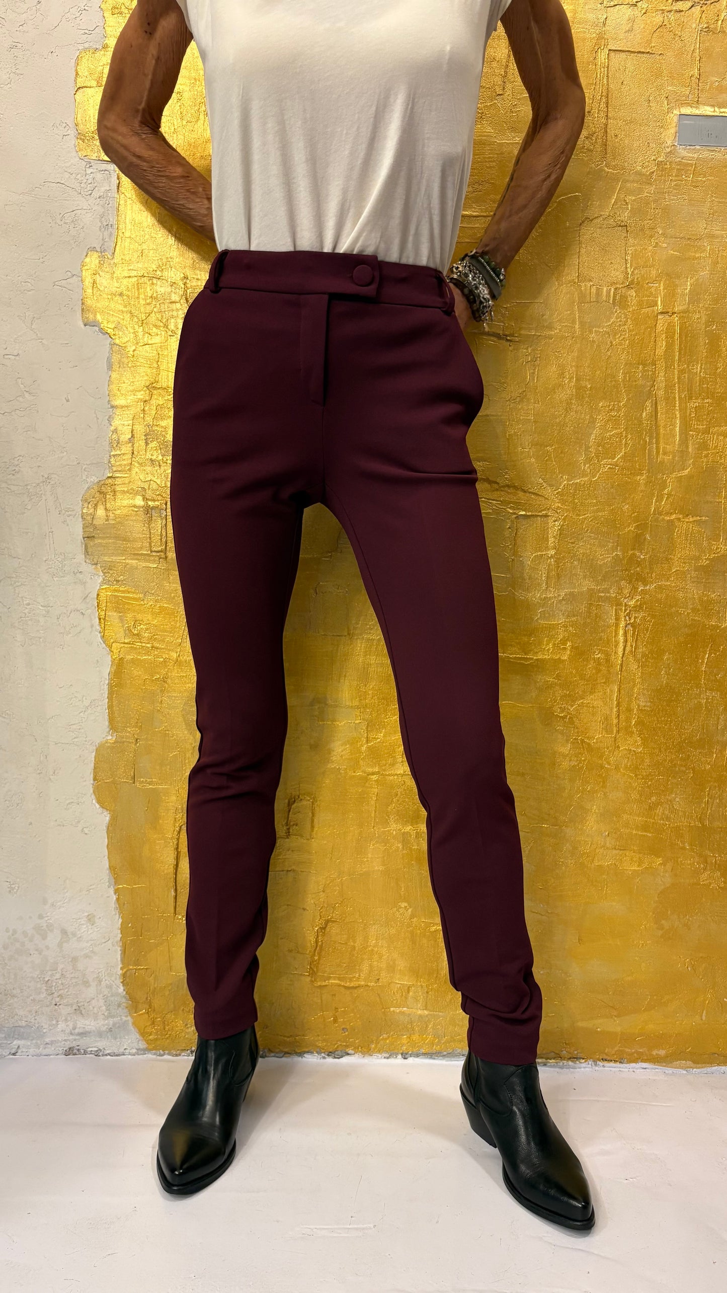 Tailleur crepe doppio petto con Pantalone, sigaretta Rinascimento