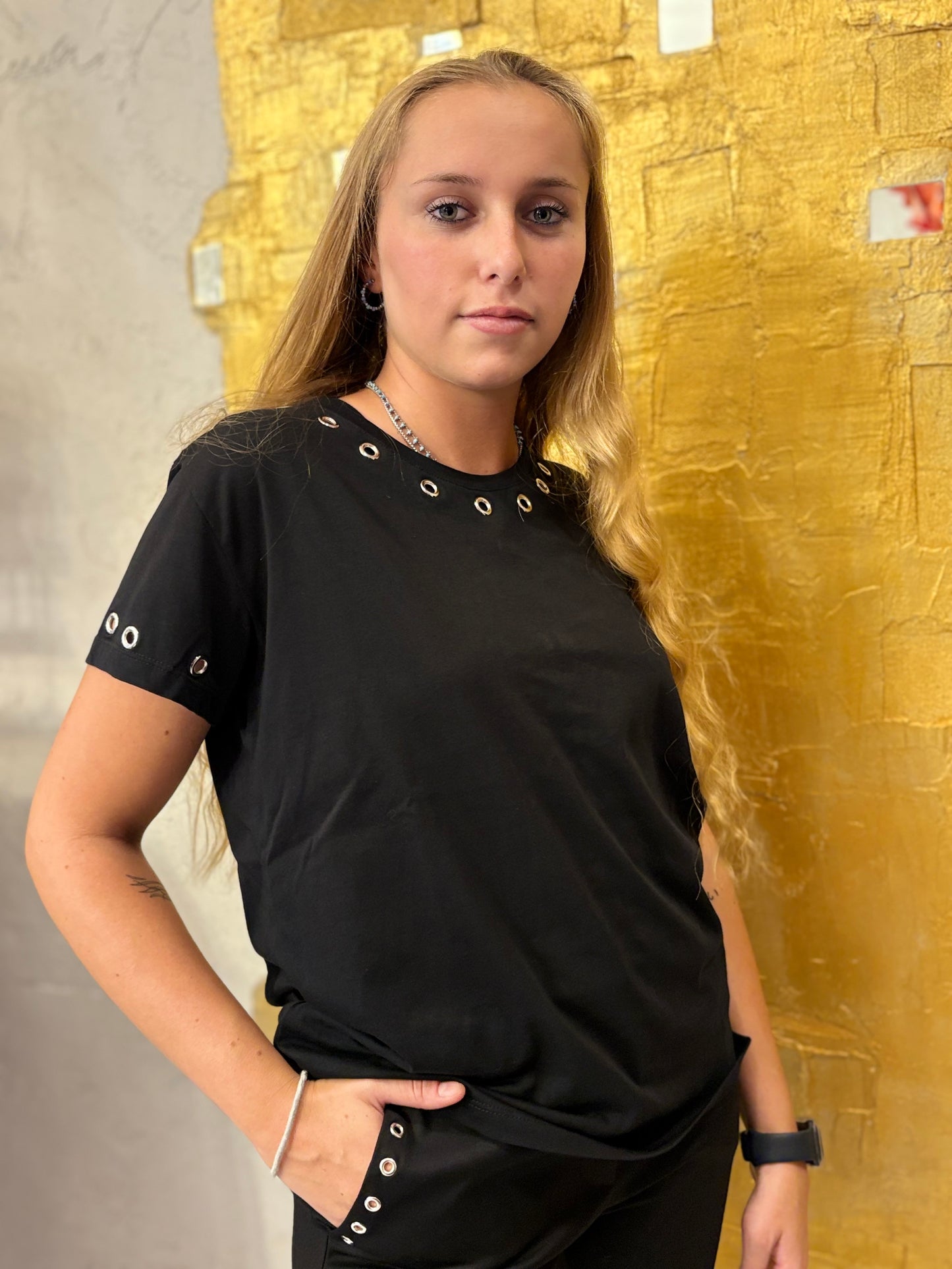 T-shirt borchie