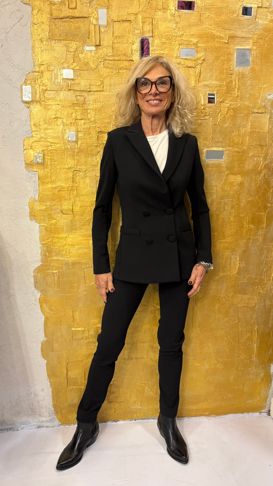 Tailleur crepe doppio petto con Pantalone, sigaretta Rinascimento