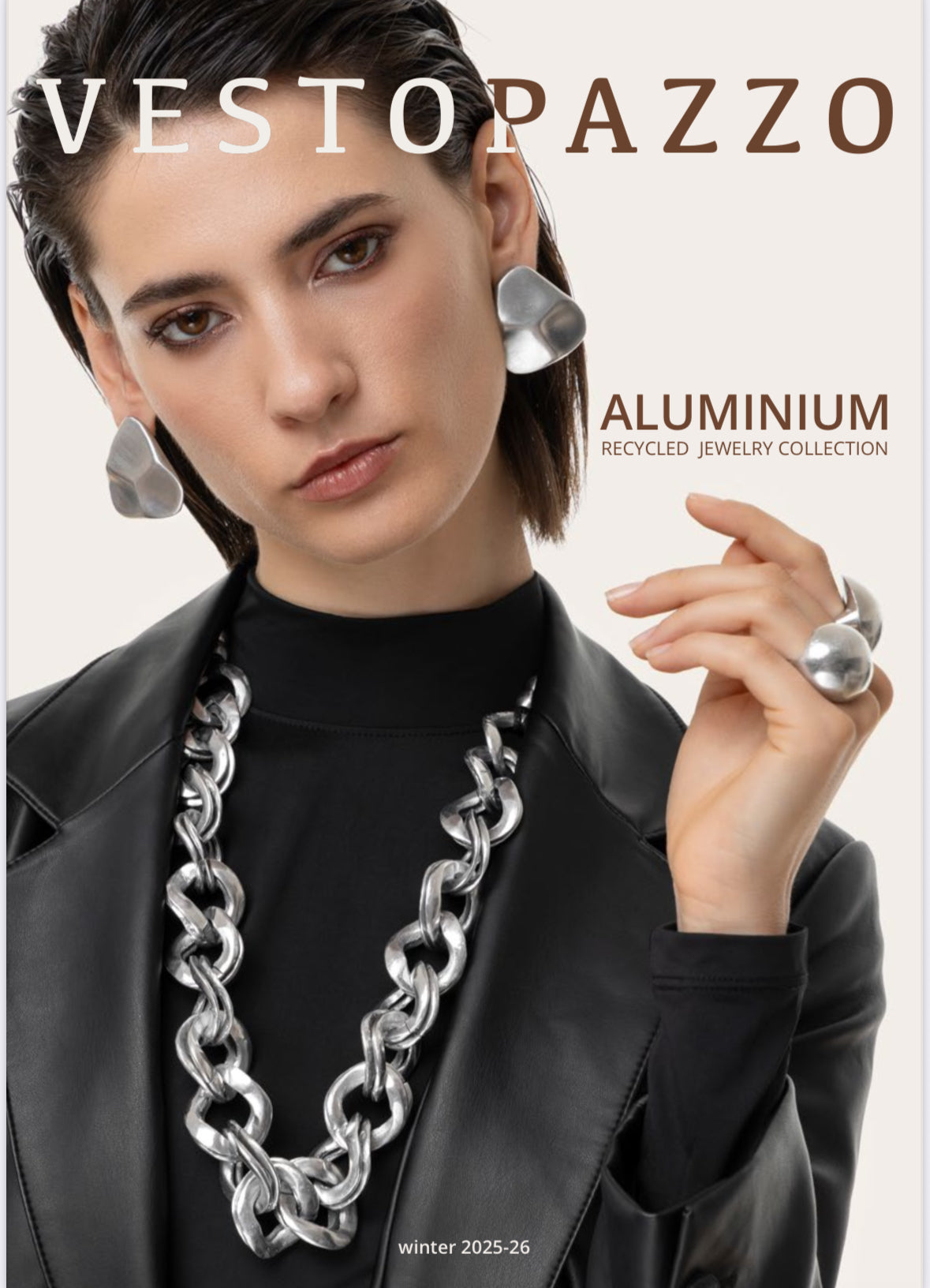 Orecchino pietra Vesto Pazzo