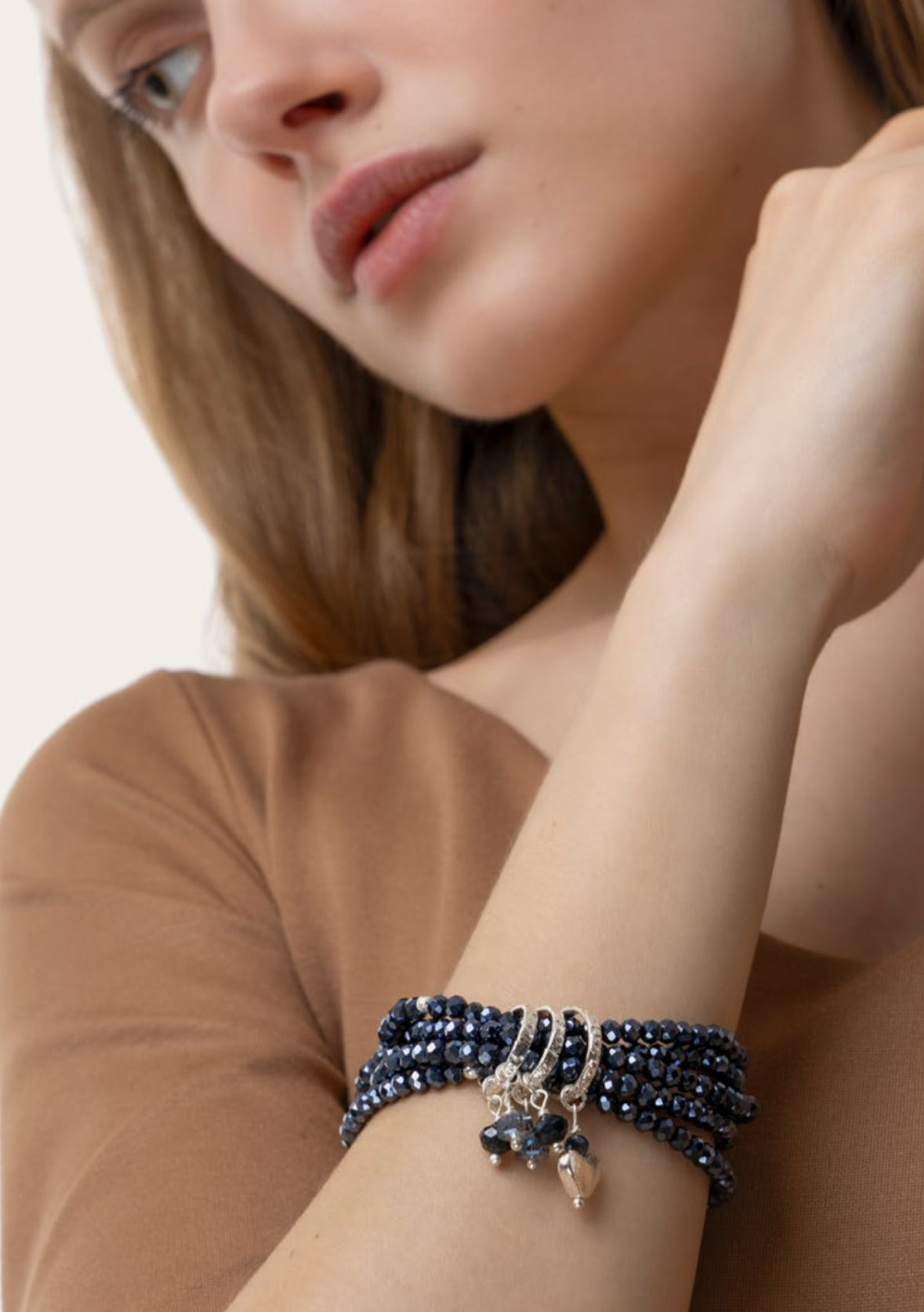 Bracciale charms Vesto pazzo