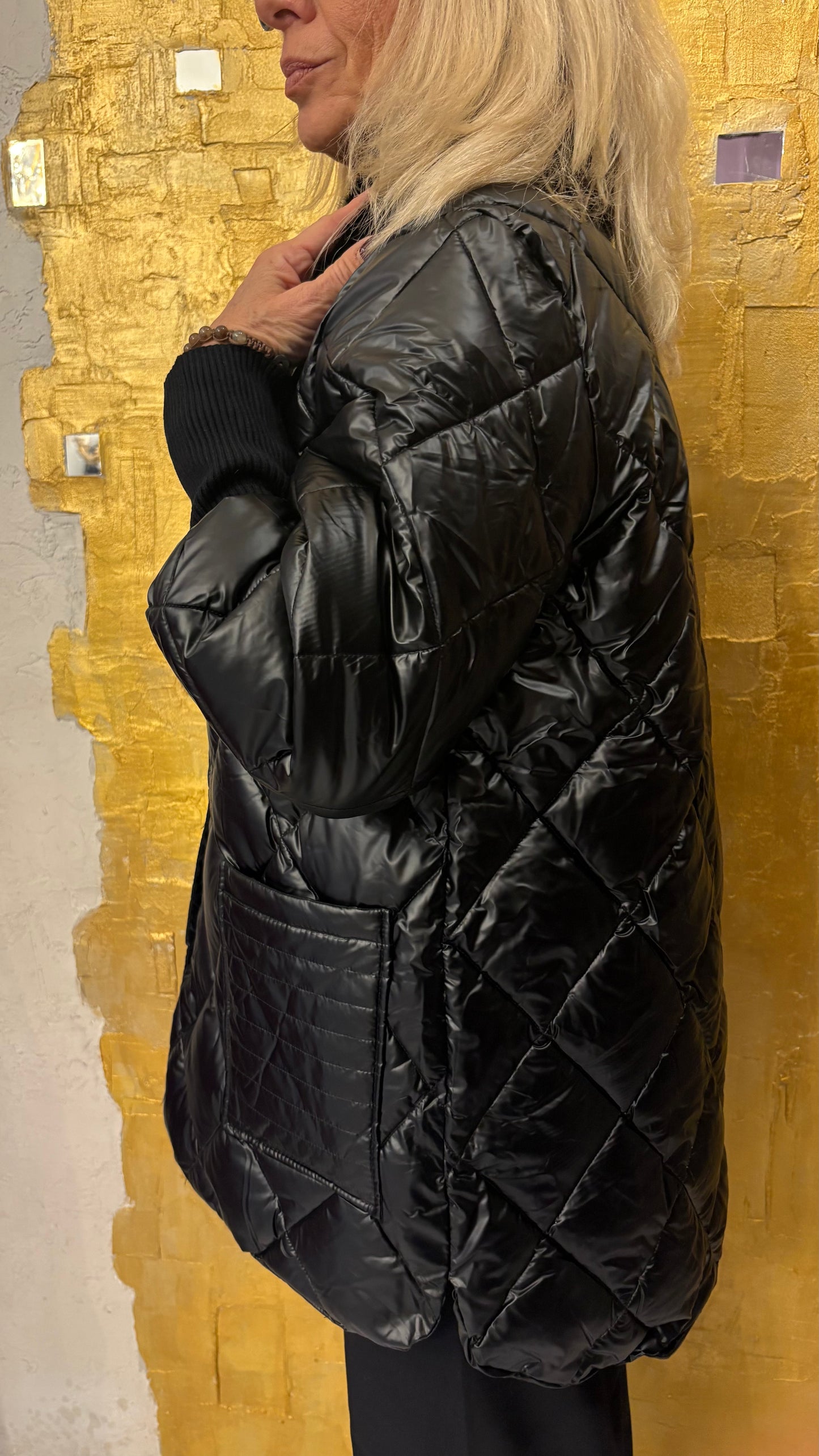 Piumino metal, collo in pelliccia